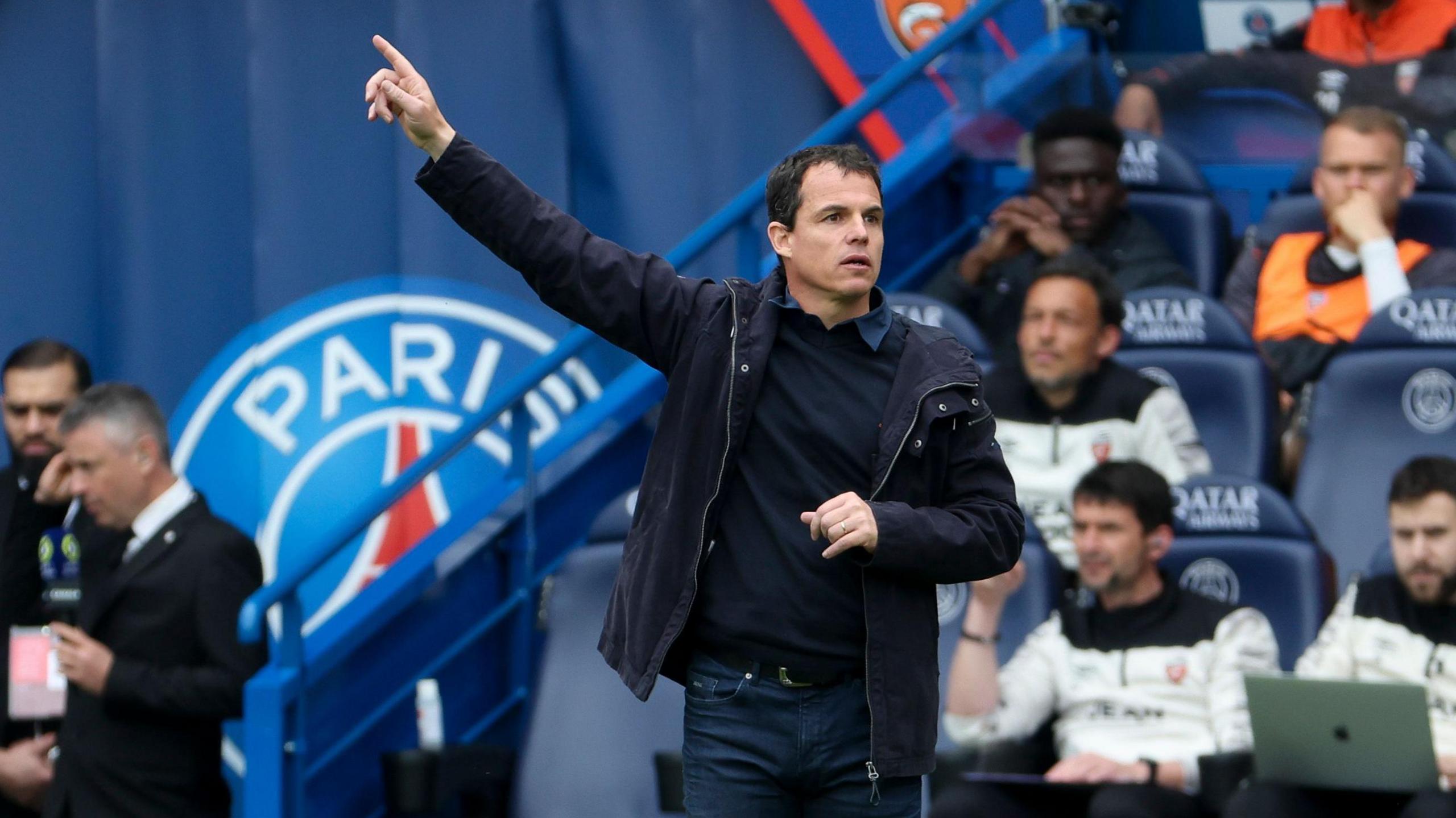 Regis Le Bris managing Lorient away to Paris St-Germain