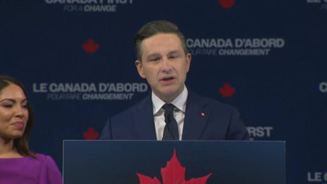 Click to play video: 'Poilievre loses Ottawa-area riding of Carleton he held for 20 years'