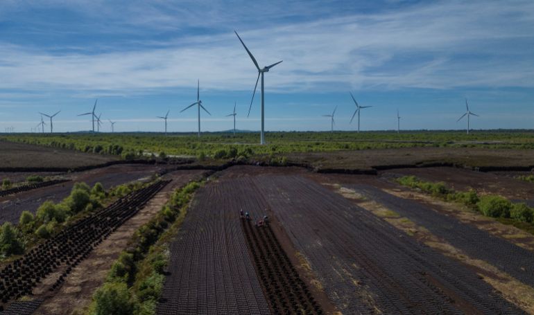 On Ireland’s peat bogs, climate action clashes with tradition