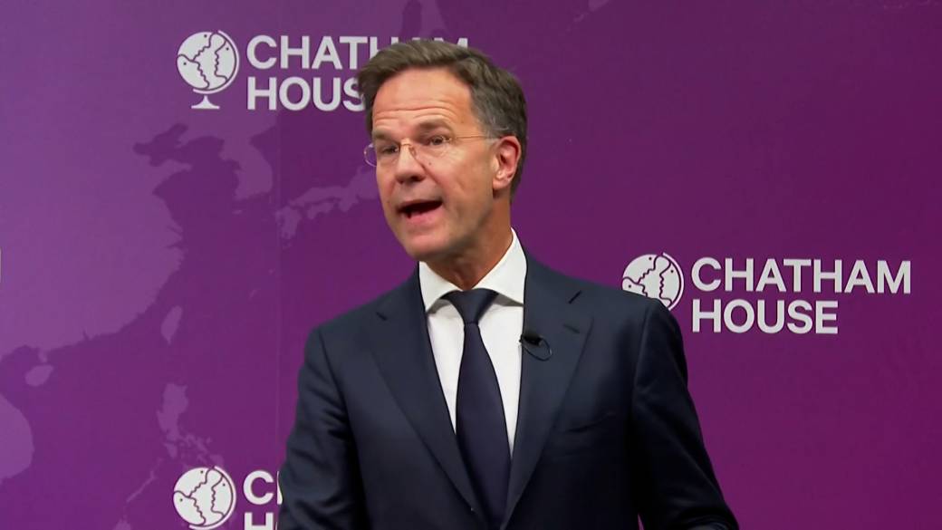 Click to play video: 'Rutte expects a ‘NATO-wide’ commitment on 5 per cent of GDP spending on defence'