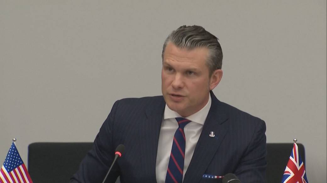 Click to play video: 'Pete Hegseth says Europe must ‘own’ their security, calls NATO membership for Ukraine not ‘realistic’'