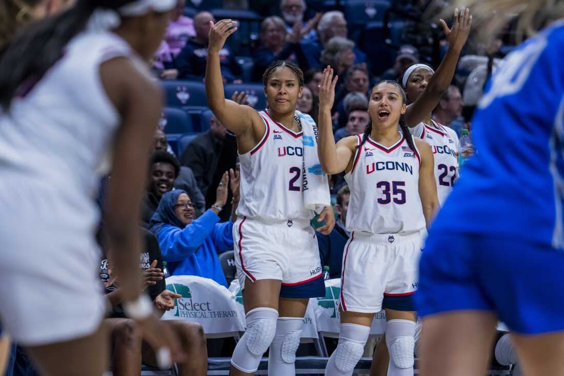UConn forward Sarah Strong (#21) and guard Azzi Fudd (#35) are two of the best players in women's college basketball this season. The Huskies are undefeated going into the NCAA tournament.